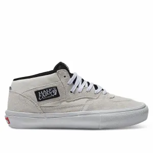 Street Ready Action Vans Skate Half Cab - White/Black