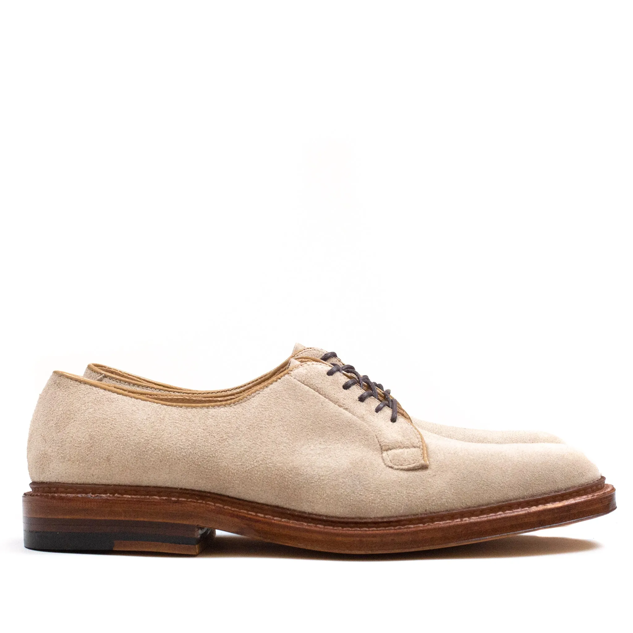 Alden Plain Toe Blucher Milkshake Suede colorful suitable for travel purposes