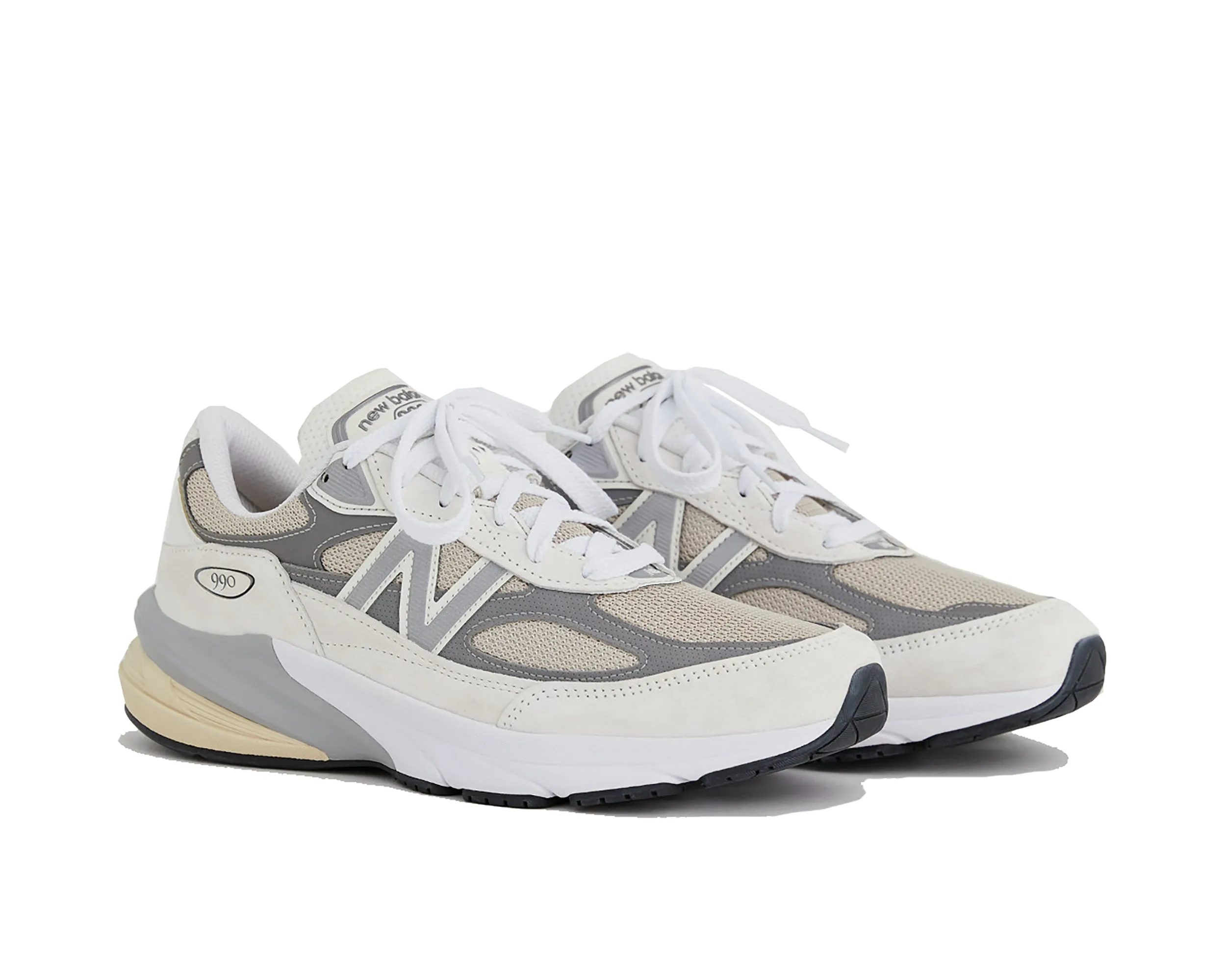 Men`s 990v6 NB Sneakers slip - on shoe version