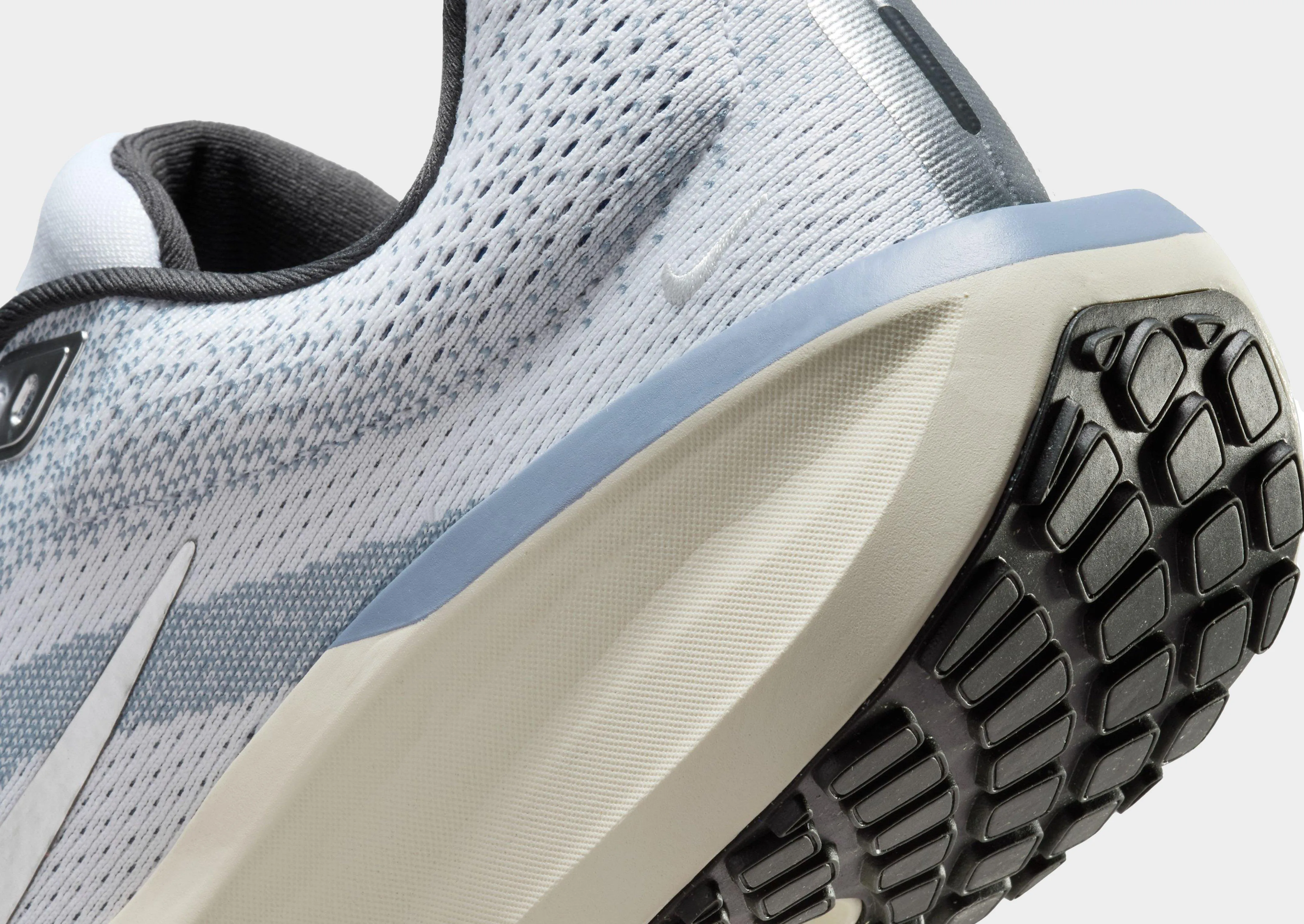 Winflo 11 Bounce Technology Thermoregulation Technology