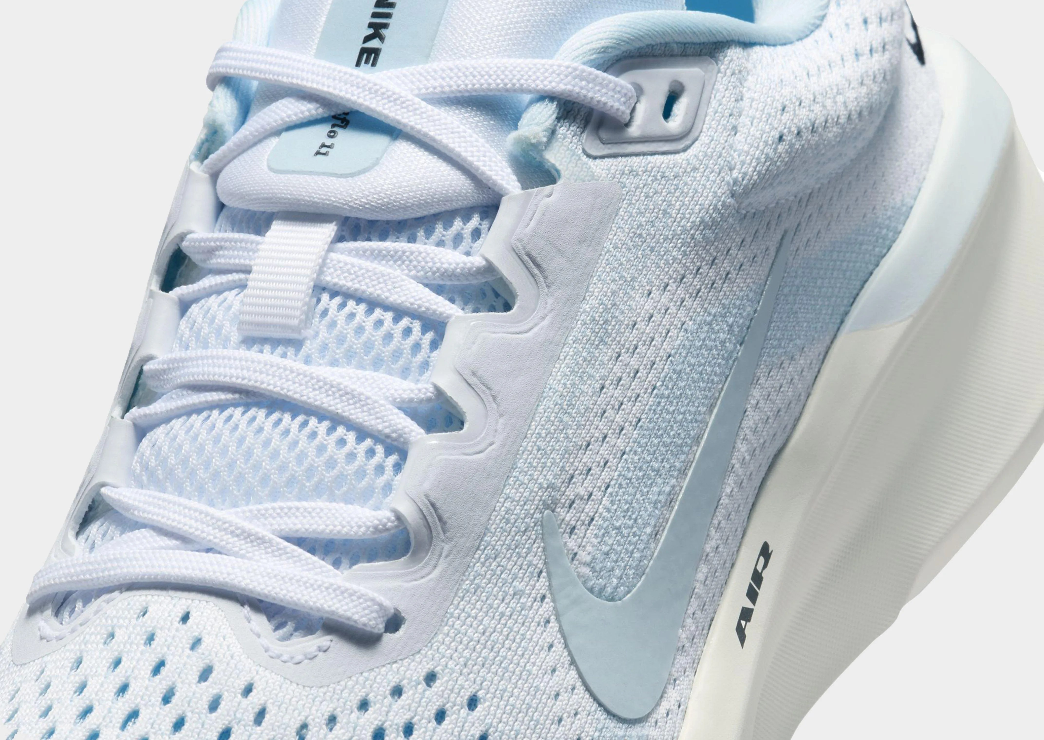 Winflo 11 Women's Smooth Finish Ergo Sole