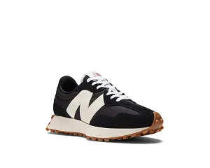 Women`s NB 327 Running Shoes Fashion Mood Everyday Look