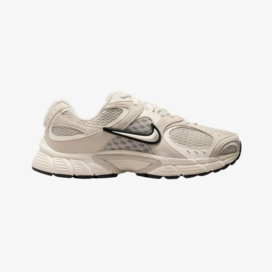 womens nike v5 rnr (orewood/pale ivory) gym - goer Athletic Fit