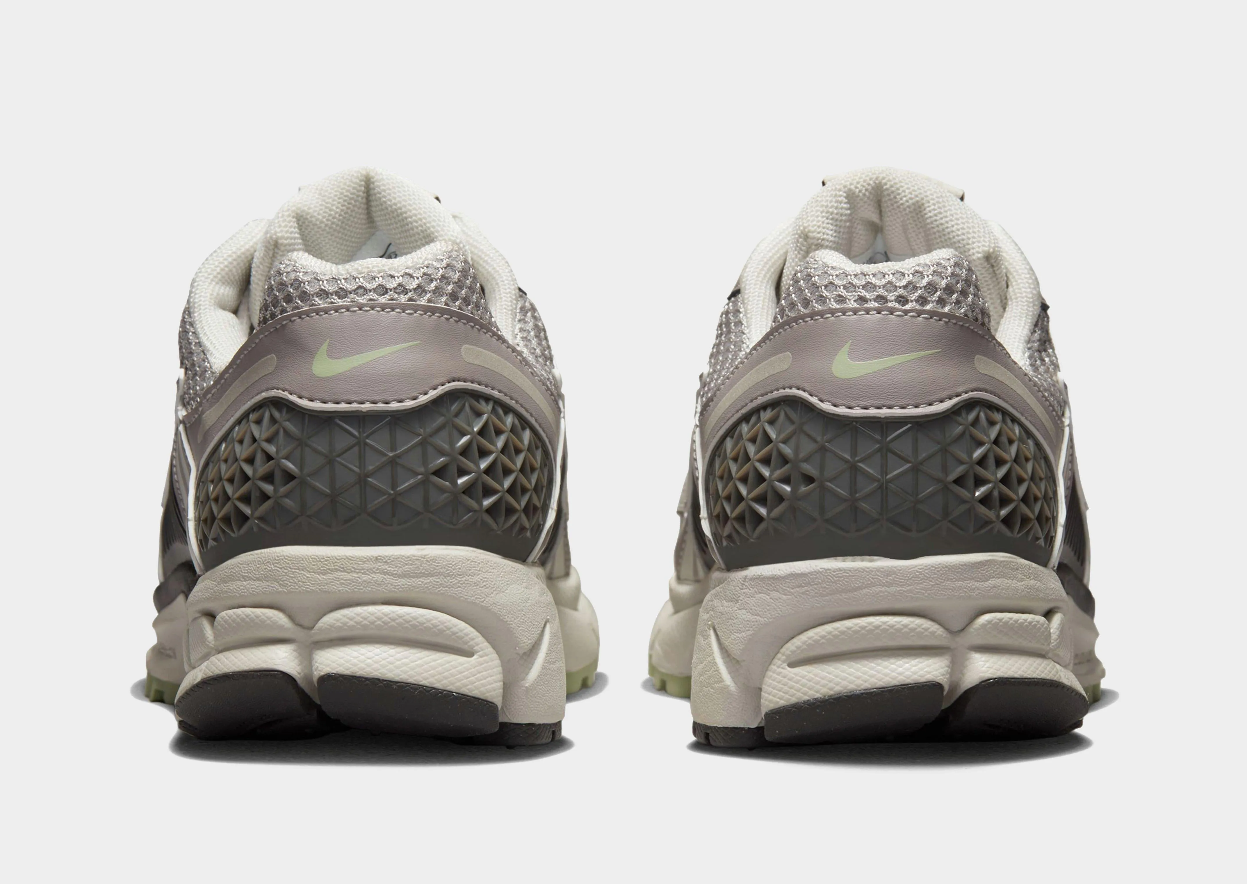 Zoom Vomero 5 Women's Balanced