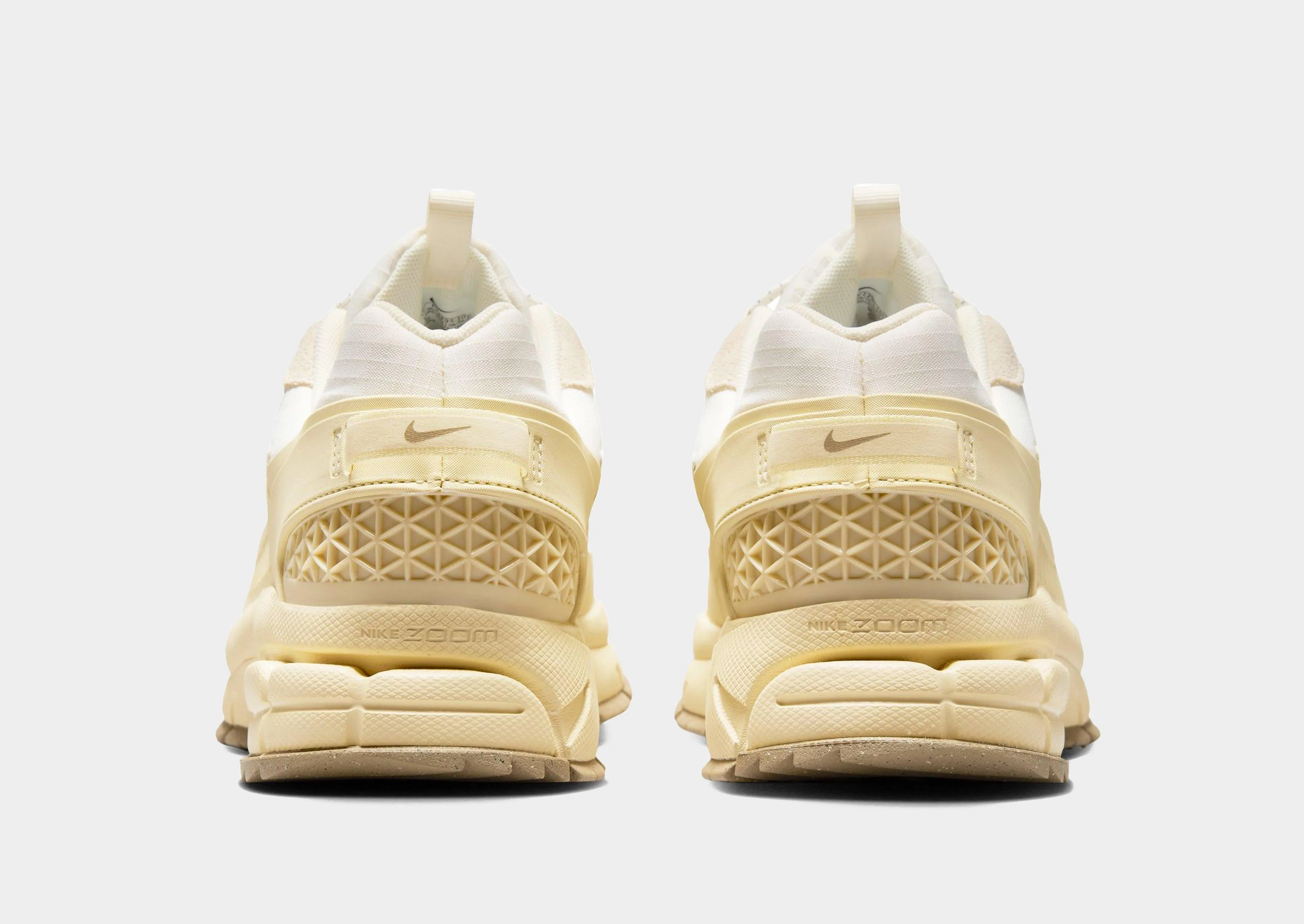 Zoom Vomero Roam Everyday Casual
