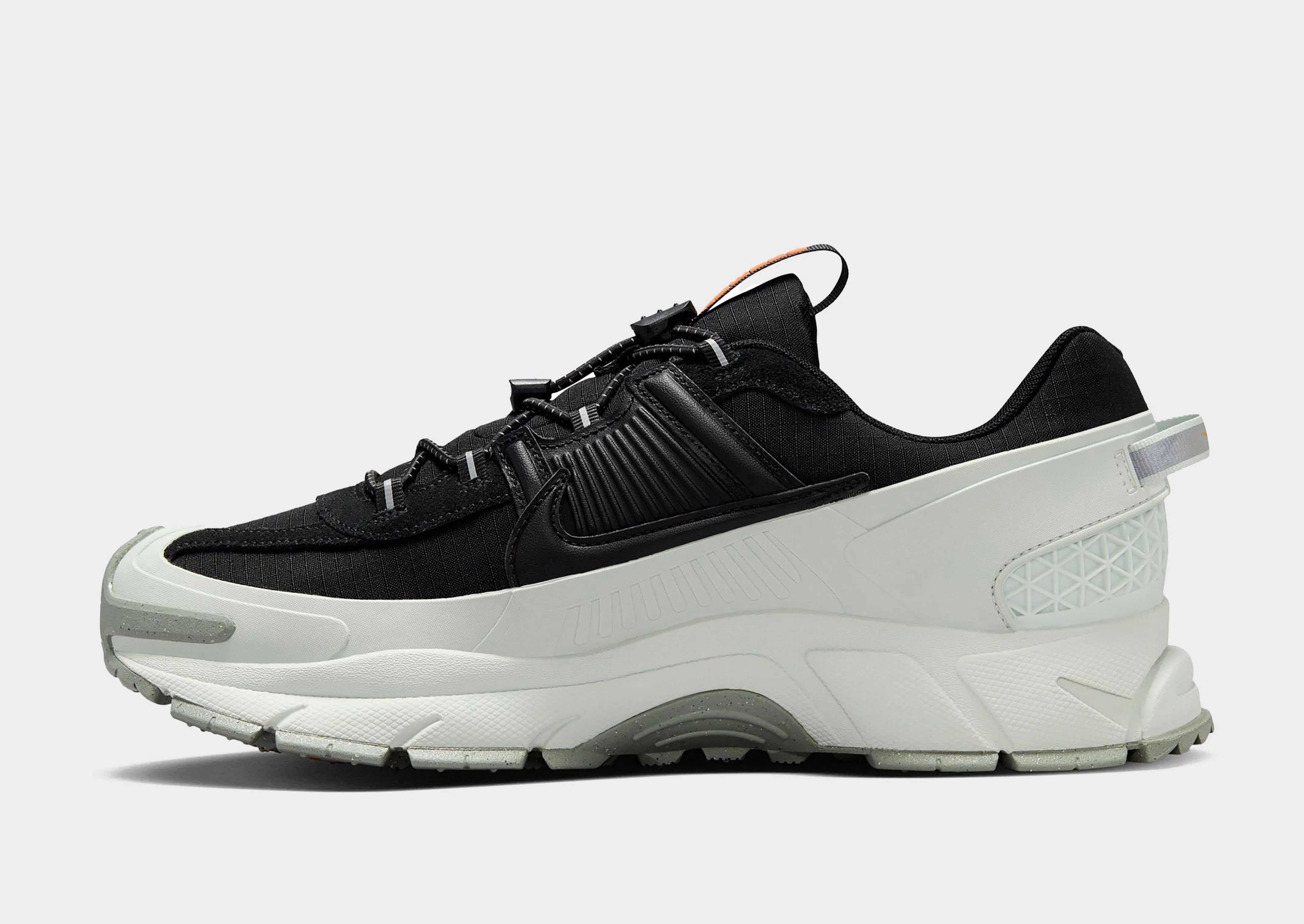 Loose Fit Zoom Vomero Roam