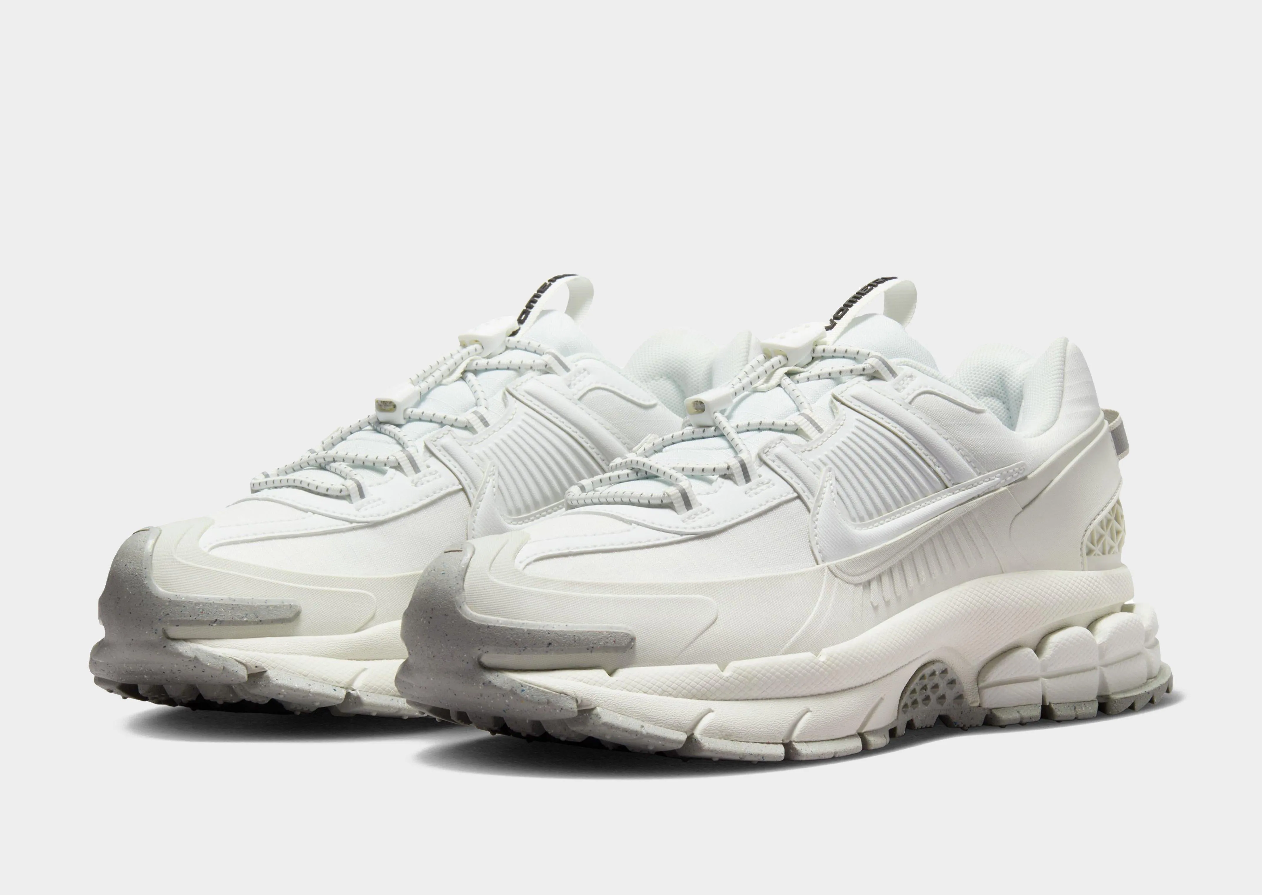 Active feel Zoom Vomero Roam Women's